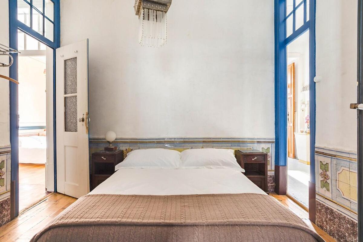 Casa Augusto Rosa *